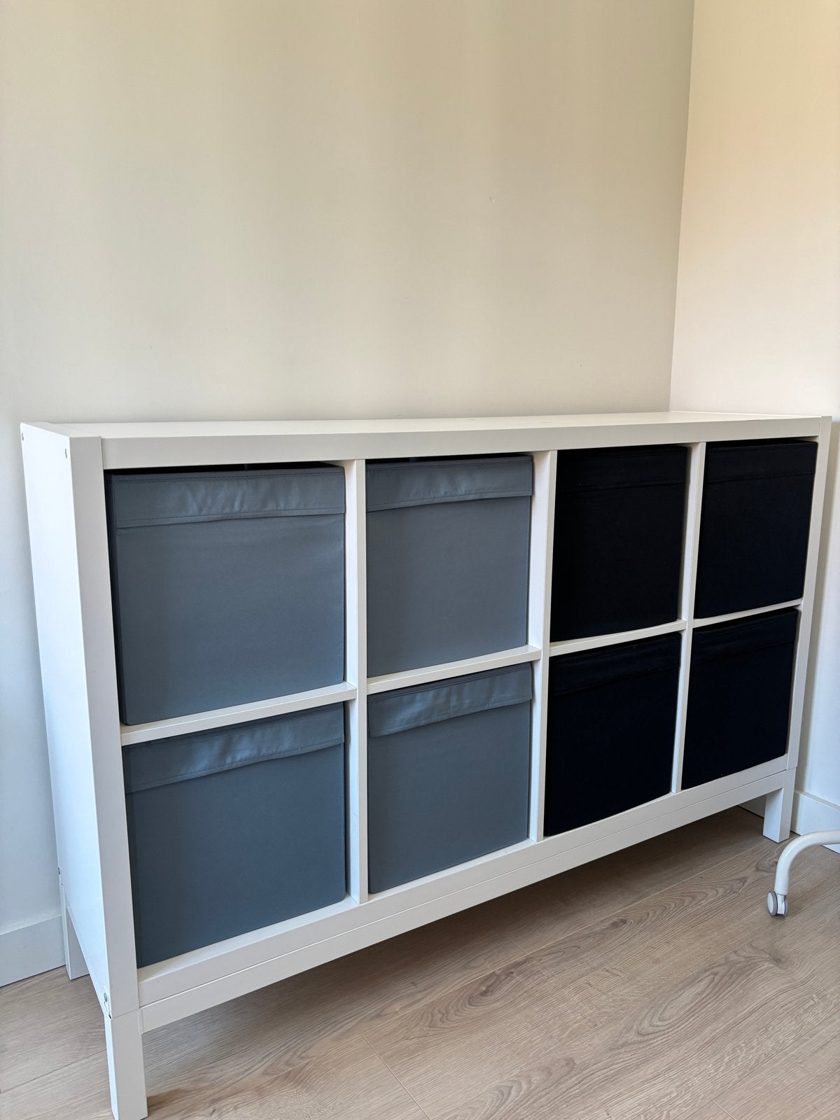 Ikea Kallax Kast met 8 vakken en opbergboxen, Ophalen of Verzenden, Gebruikt