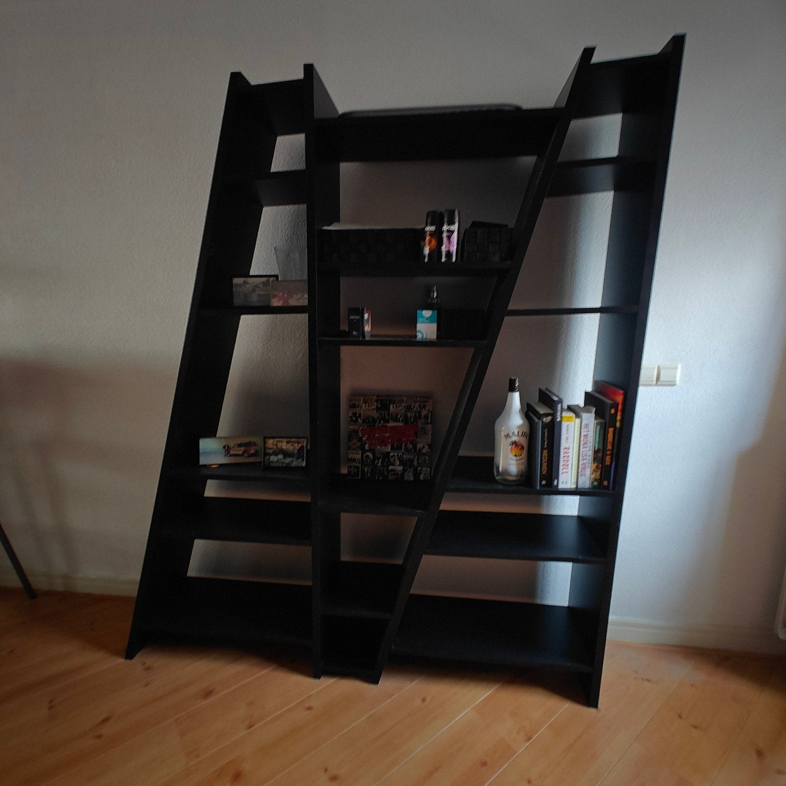 Mooie designkast, Ophalen, Met plank(en), 150 tot 200 cm, Zo goed als nieuw