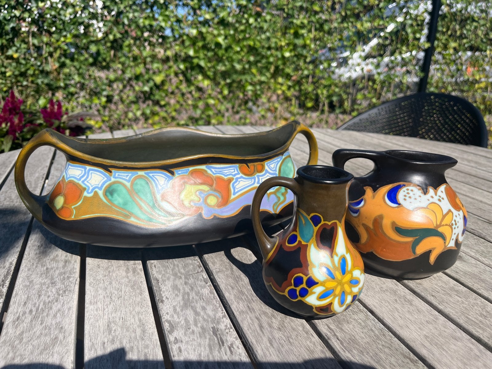 Prachtig Plateel Set: Bloempot en Twee Kannetjes, Ophalen