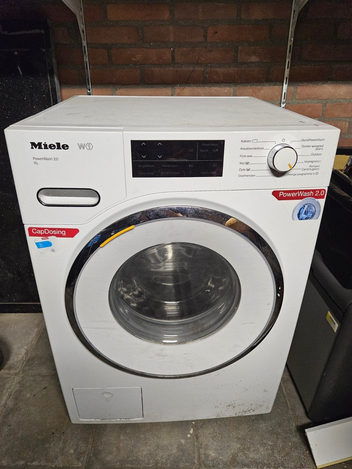 DEFECTE! Miele WWI320 Wasmachine - PowerWash 2.0, CapDosing, Ophalen, 1200 tot 1600 toeren, 8 tot 10 kg, Voorlader