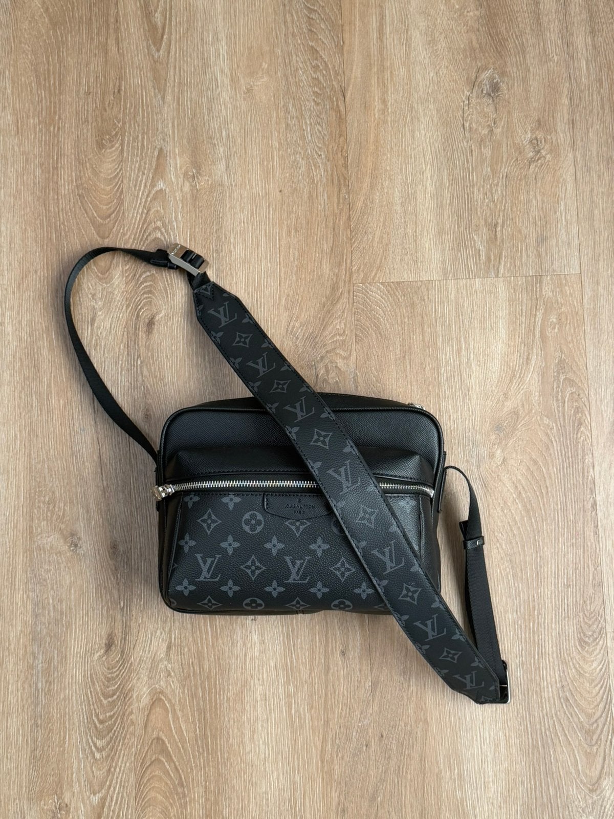 Louis Vuitton Schoudertas, Verzenden, Nieuw, Zwart