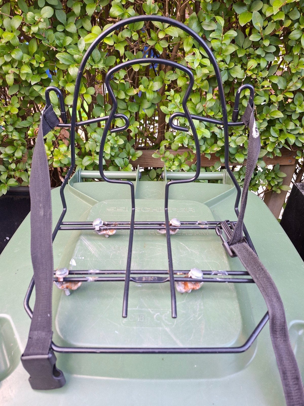Bagage drager voor tas, Ophalen