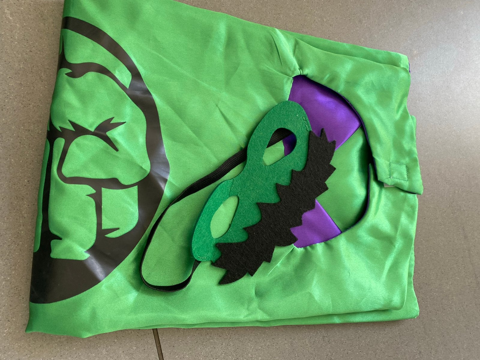 Hulk Cape en Masker - Verkleedpak Kids 3-6 jaar, Kinderen en Baby's, Ophalen of Verzenden, Zo goed als nieuw, 110 t/m 116, Jongen of Meisje