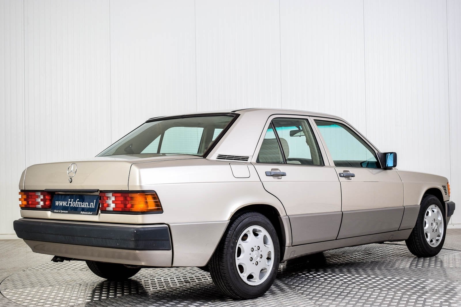 Mercedes-Benz 190D 2.5 turbo Diesel (bj 1989, automaat), foto 2
