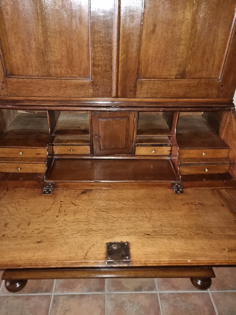 Prachtig Antiek  EikenTop Bureau Secretaire Buro   Anno 1720, Ophalen