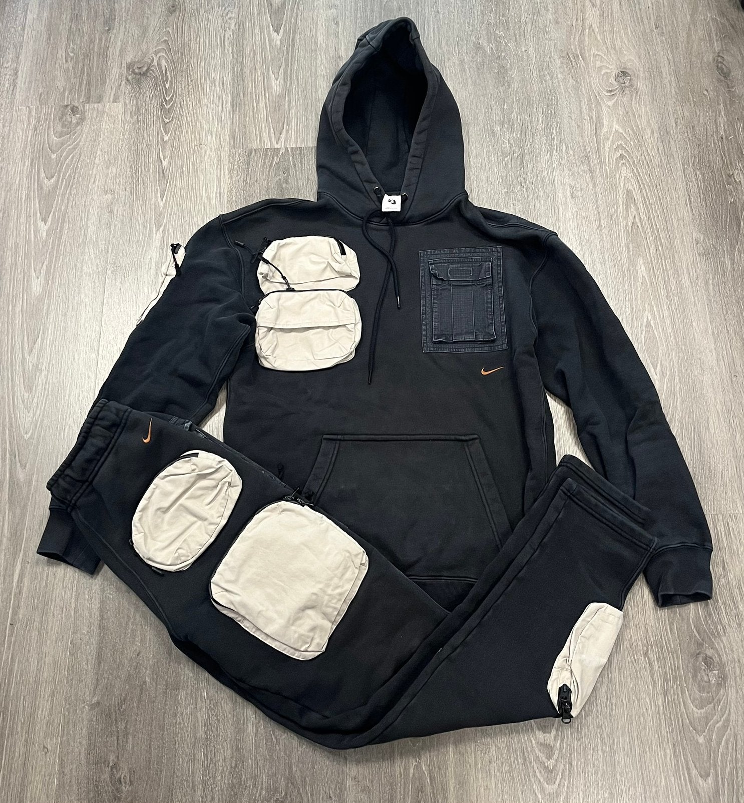 Nike x Cactus Jack Travis Scott NRG AG Utility set - Maat S, Ophalen of Verzenden, Zo goed als nieuw, Maat 46 (S) of kleiner, Zwart