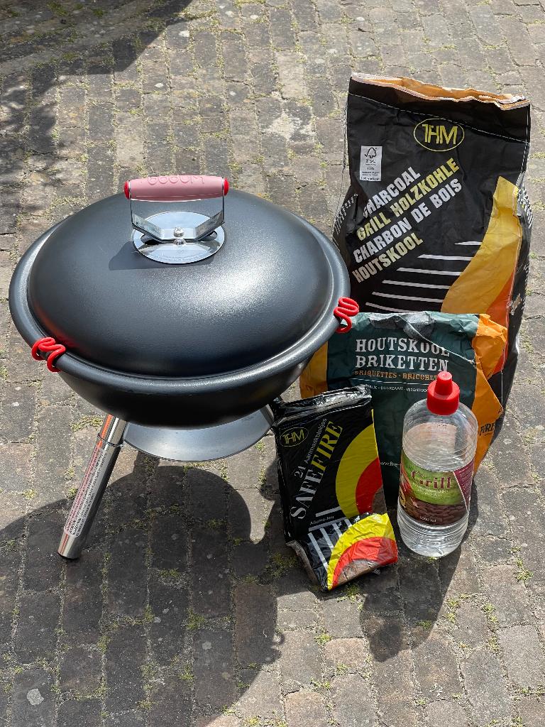 Bodum barbeque inclusief veel extra's!, Tuin en Terras, Houtskoolbarbecues, Gebruikt, Ophalen of Verzenden
