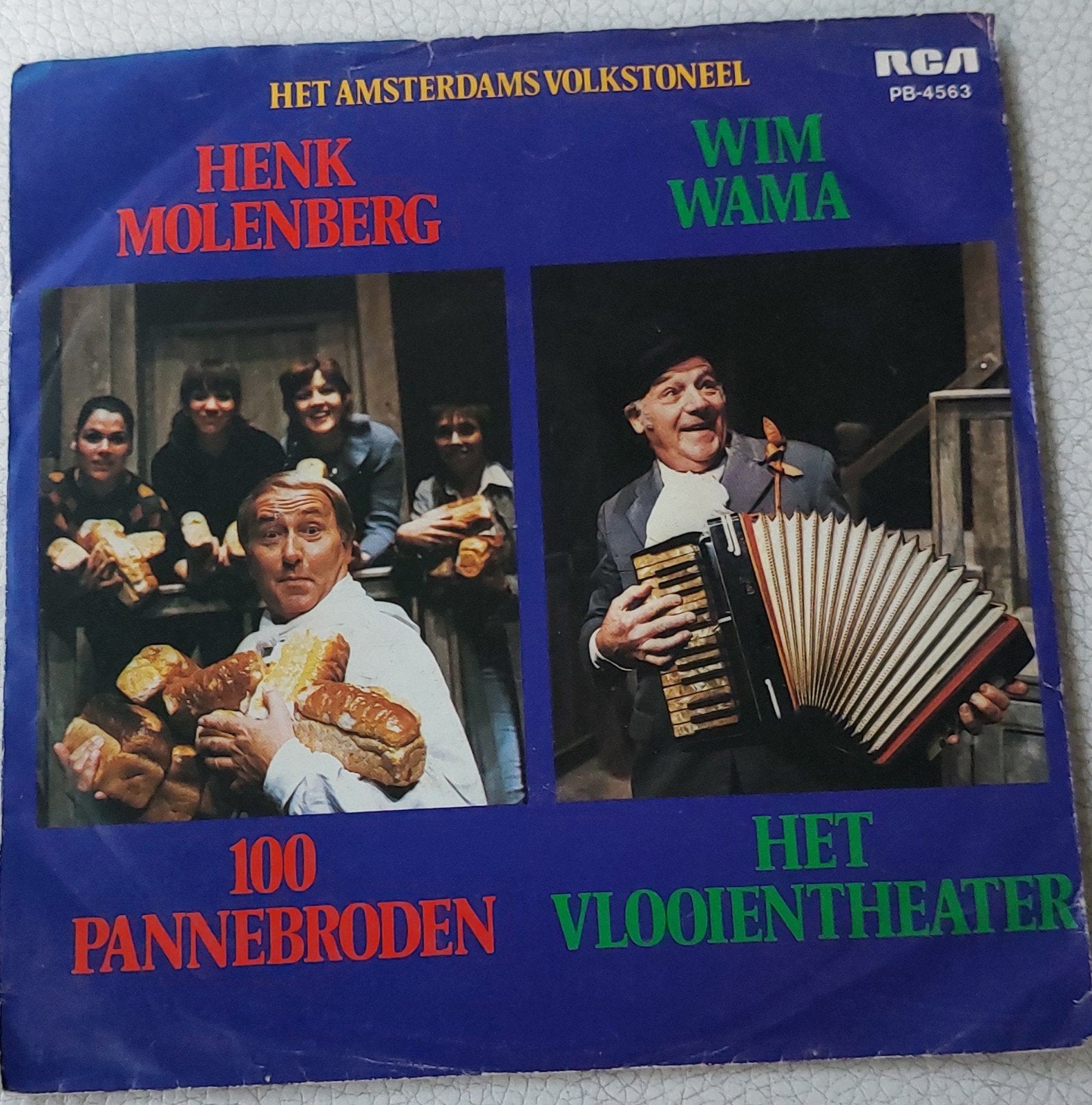 Het Amsterdams Volkstoneel - 100 Pannebroden / Het Vlooienth, Cd's en Dvd's, Ophalen of Verzenden, Gebruikt, Cabaret of Kleinkunst