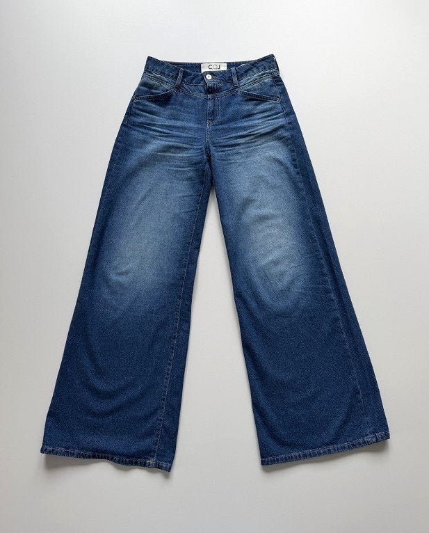 IN NIEUWSTAAT! Cup of Joe Hazel wide leg jeans BLAUW 28/34, Cup of Joe Denim, Nieuw, W28 - W29 (confectie 36), Verzenden