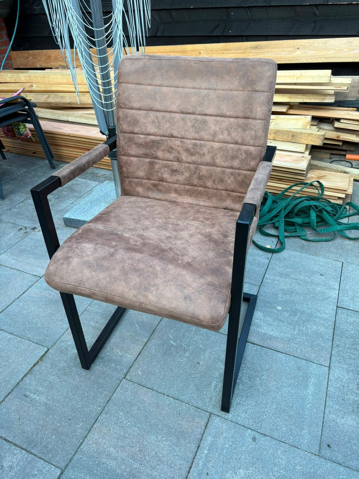 Eetkamer stoelen, Huis en Inrichting, Stoelen, Ophalen, Gebruikt, Bruin, Vier
