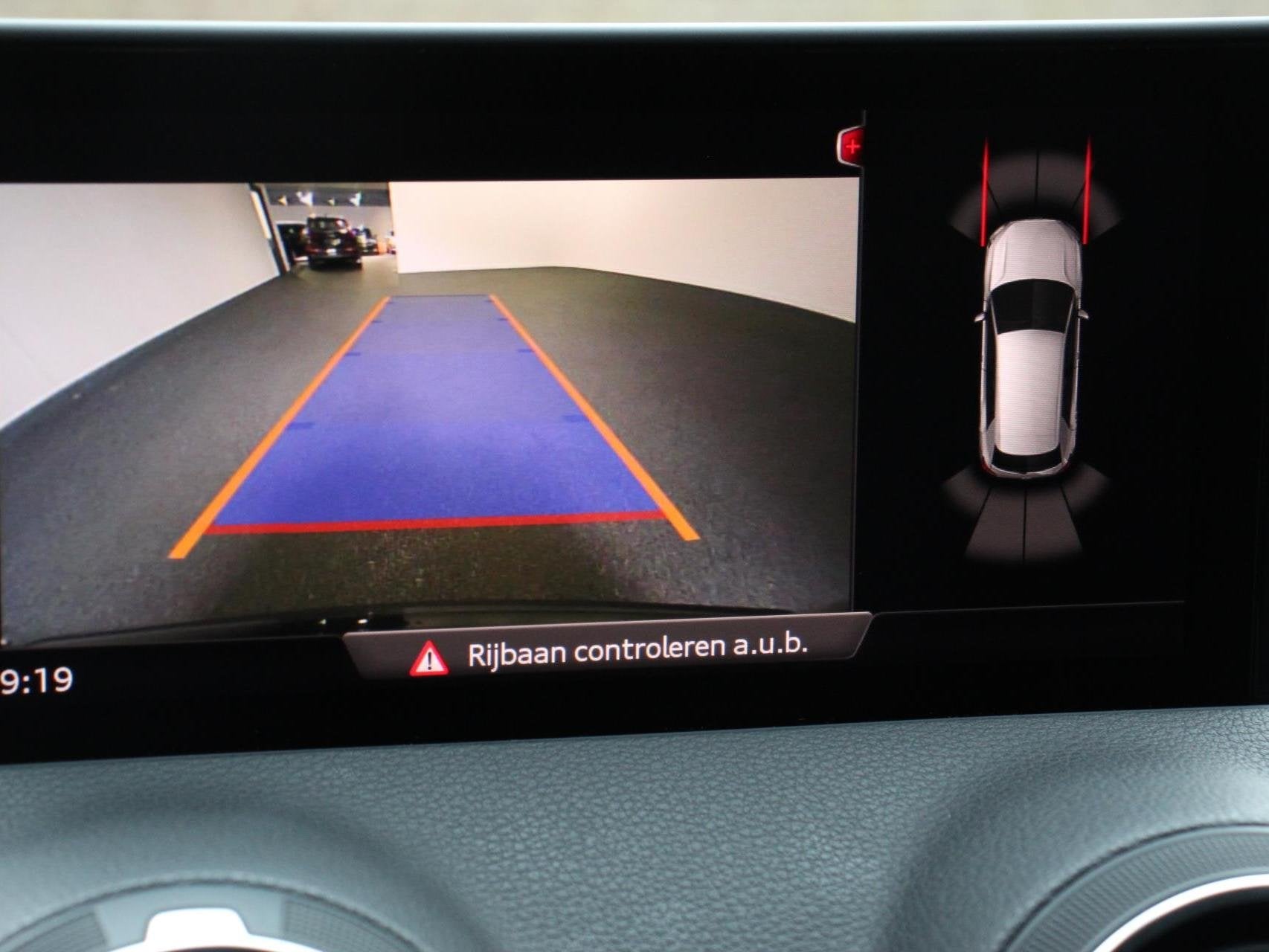 Audi Q2 35 TFSI 150pk S-Tronic Prestige Navigatie Apple Carp, Auto's, Audi, Stof, 4 cilinders, 150 pk, Zwart