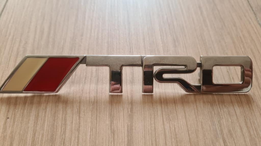 Toyota TRD Logo metaal met schroefdraad, Ophalen of Verzenden
