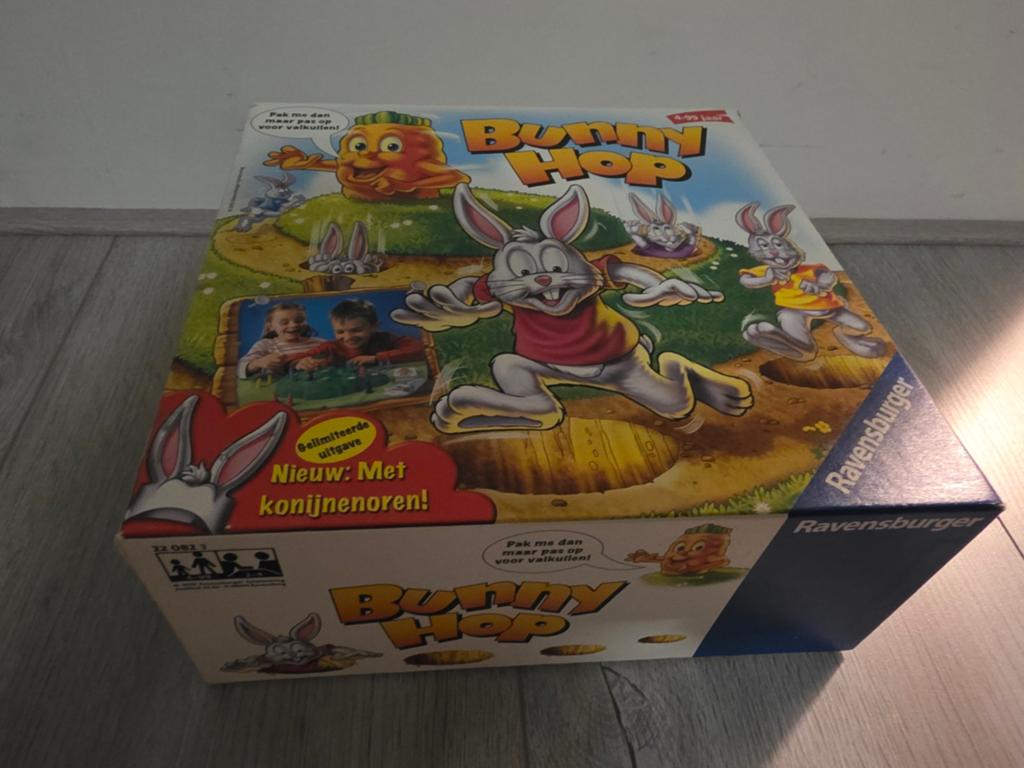 bordspellen: Bunny Hop, Kletschjjj, Party & Play enz.., Hobby en Vrije tijd, Gezelschapsspellen | Bordspellen, Vijf spelers of meer