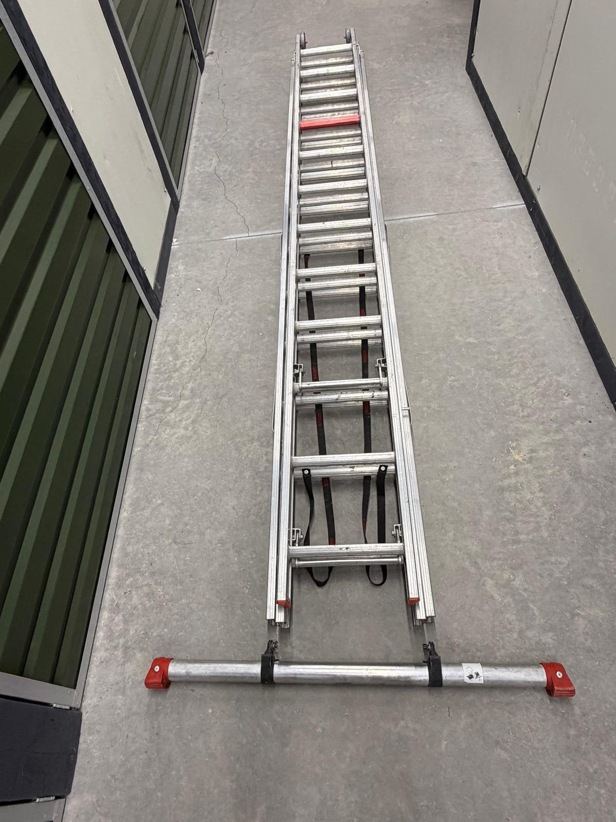 Altrex AR 3080, Ophalen, Zo goed als nieuw, 4 meter of meer