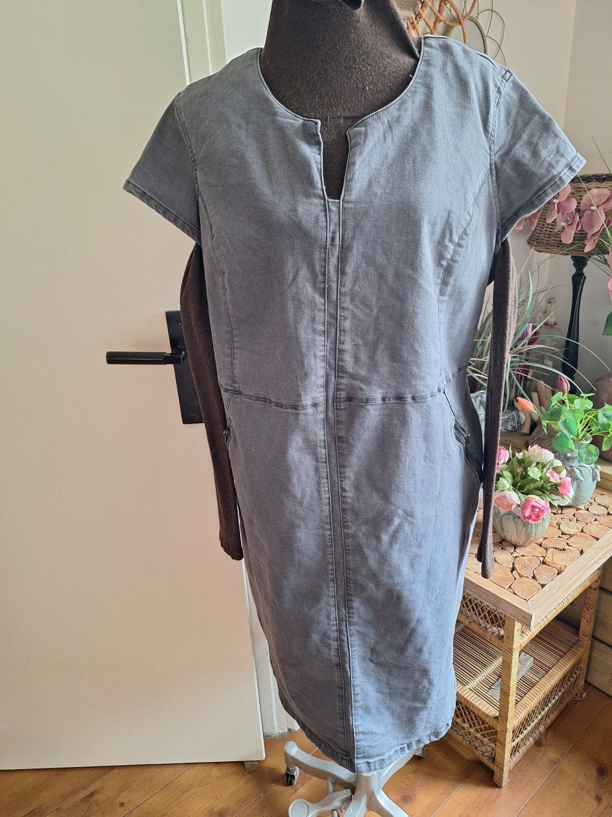 Jurk spijkerjurk norah grijs stretch 48, Kleding | Dames, Ophalen of Verzenden, Gedragen, Grijs, Boven de knie