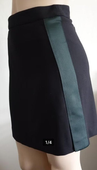 nieuw zwart NIKKIE rokje gevoerd met groene streep, Kleding | Dames, Maat 38/40 (M), Nieuw, Nikkie, Boven de knie