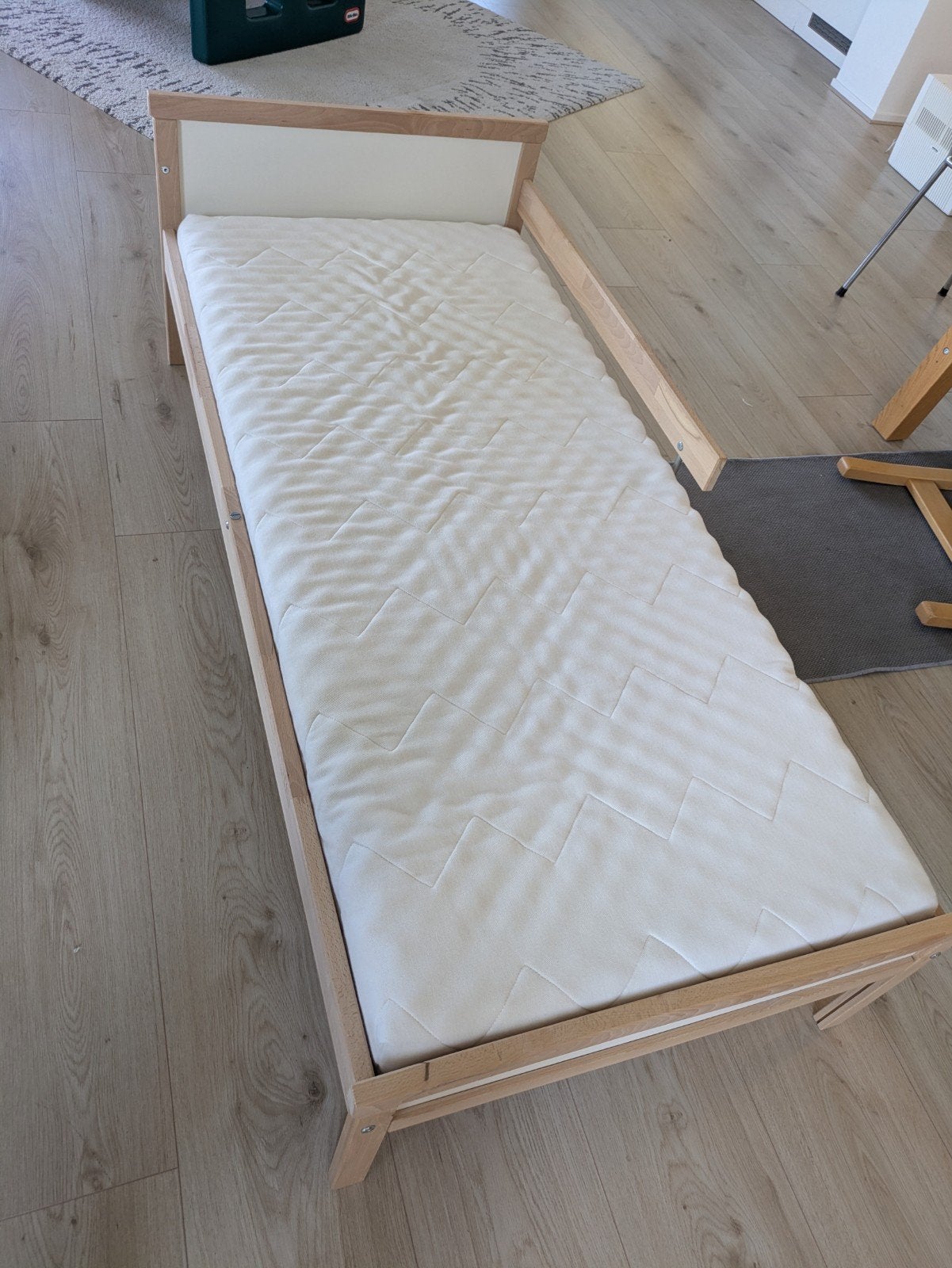 Ikea Sniglar peuterbed met lattenbodem en matras, Ophalen, Gebruikt, Wit, 190 cm of minder