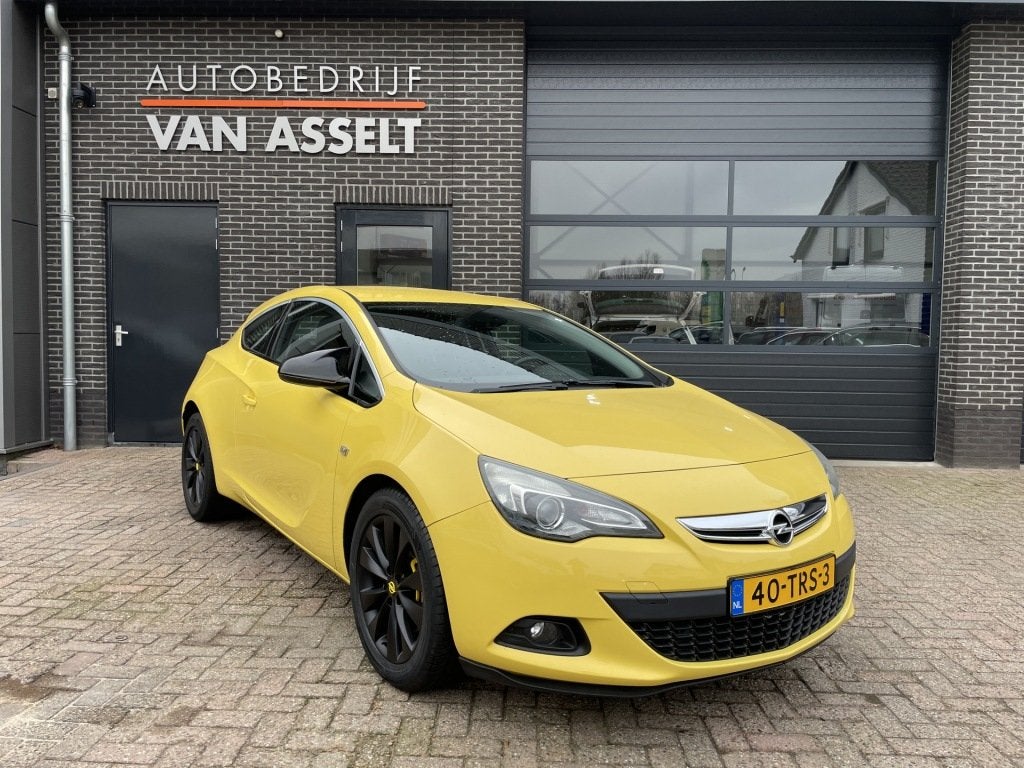 Opel ASTRA GTC 1.4 Turbo Sport, Auto's, Voorwielaandrijving, 1350 kg, 142 pk, 700 kg