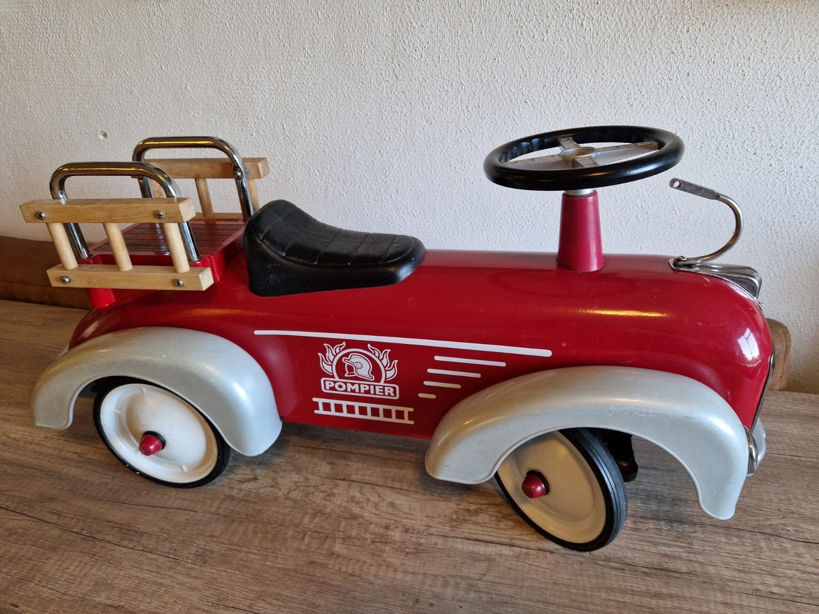 Retro roller brandweerauto, Kinderen en Baby's, Speelgoed | Buiten | Voertuigen en Loopfietsen, Ophalen