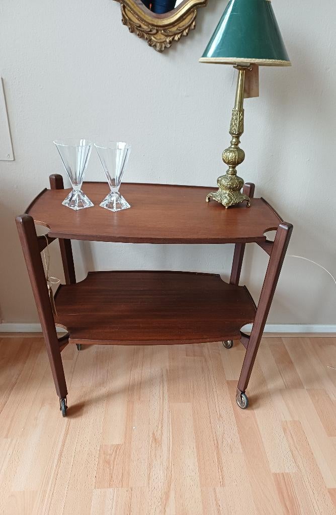 Elegante vintage trolley - midcentury deens design, Huis en Inrichting, Ophalen, 50 tot 75 cm, Teakhout, Minder dan 50 cm