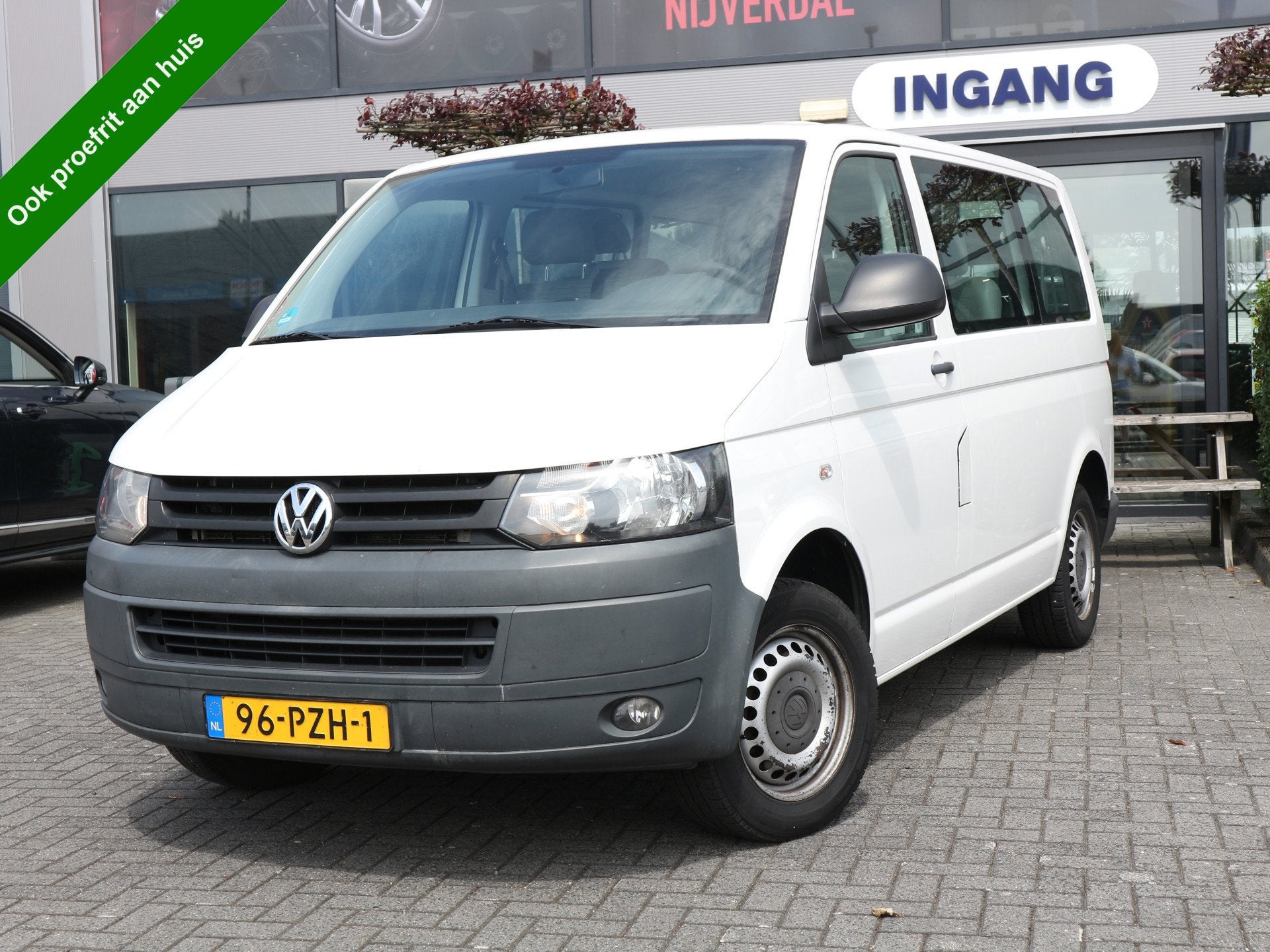 Volkswagen Transporter Kombi 2.0 TDI L1H1 EX BTW AIRCO 9-PER, Voorwielaandrijving, Euro 5, 241 €/maand, Wit