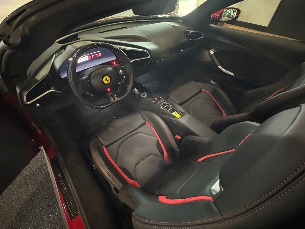 Ferrari 296 GTS 3.0 V6 (bj 2025, automaat), Auto's, Ferrari, Gebruikt, Euro 6, Bedrijf, Geïmporteerd