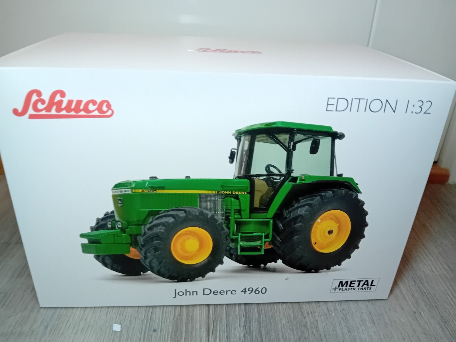 John deere 4960 schuco 1.32, Ophalen of Verzenden, Nieuw, Tractor of Landbouw, Schuco