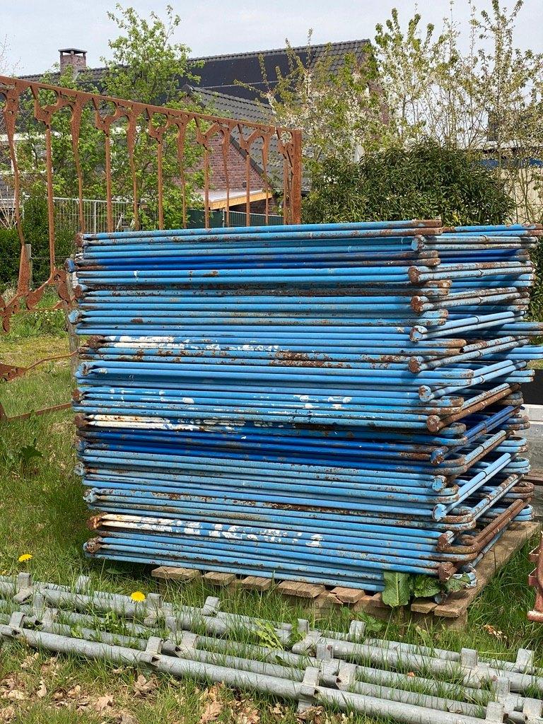 Klapschragen blauw 1.40 H 36 stuks, Ophalen, Gebruikt, Overige typen, Minder dan 2 meter