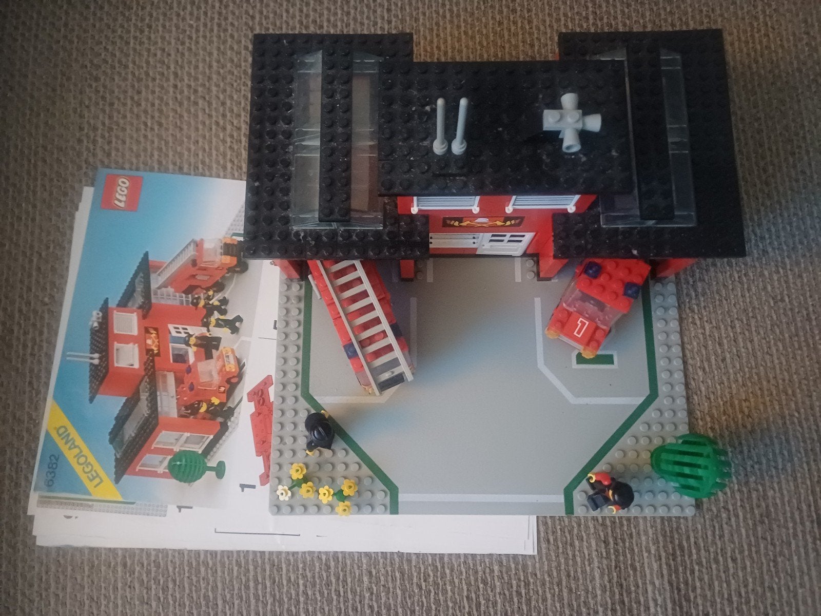 Lego Legoland Brandweerkazerne 6382 met instructies, Kinderen en Baby's, Speelgoed | Duplo en Lego, Lego, Ophalen of Verzenden