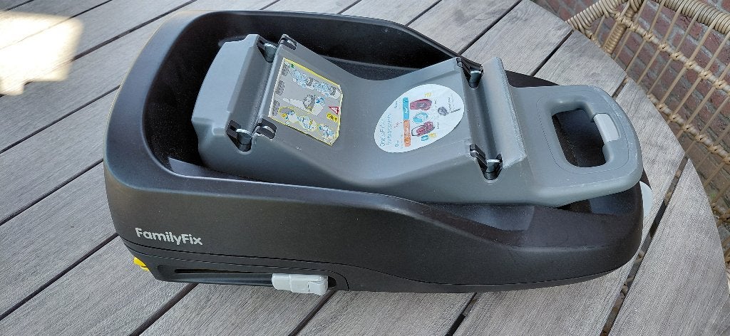 Maxicosi familyfix, houder auto, Kinderen en Baby's, Autostoeltjes, Ophalen, Gebruikt, 9 t/m 18 kg, Isofix