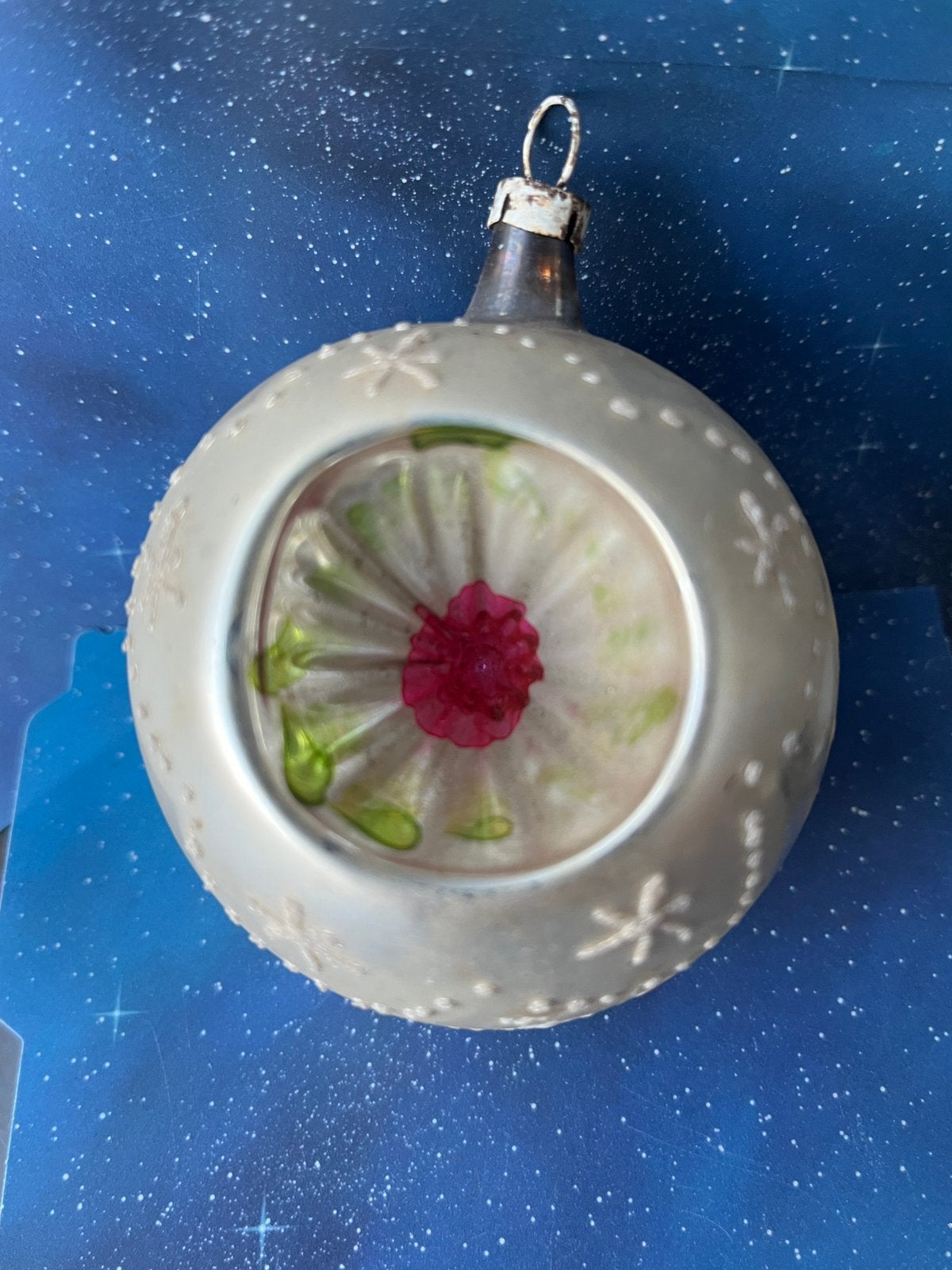 Oude glazen deuk kerstbal (nr. 88), Diversen, Gebruikt, ., Ophalen of Verzenden, .