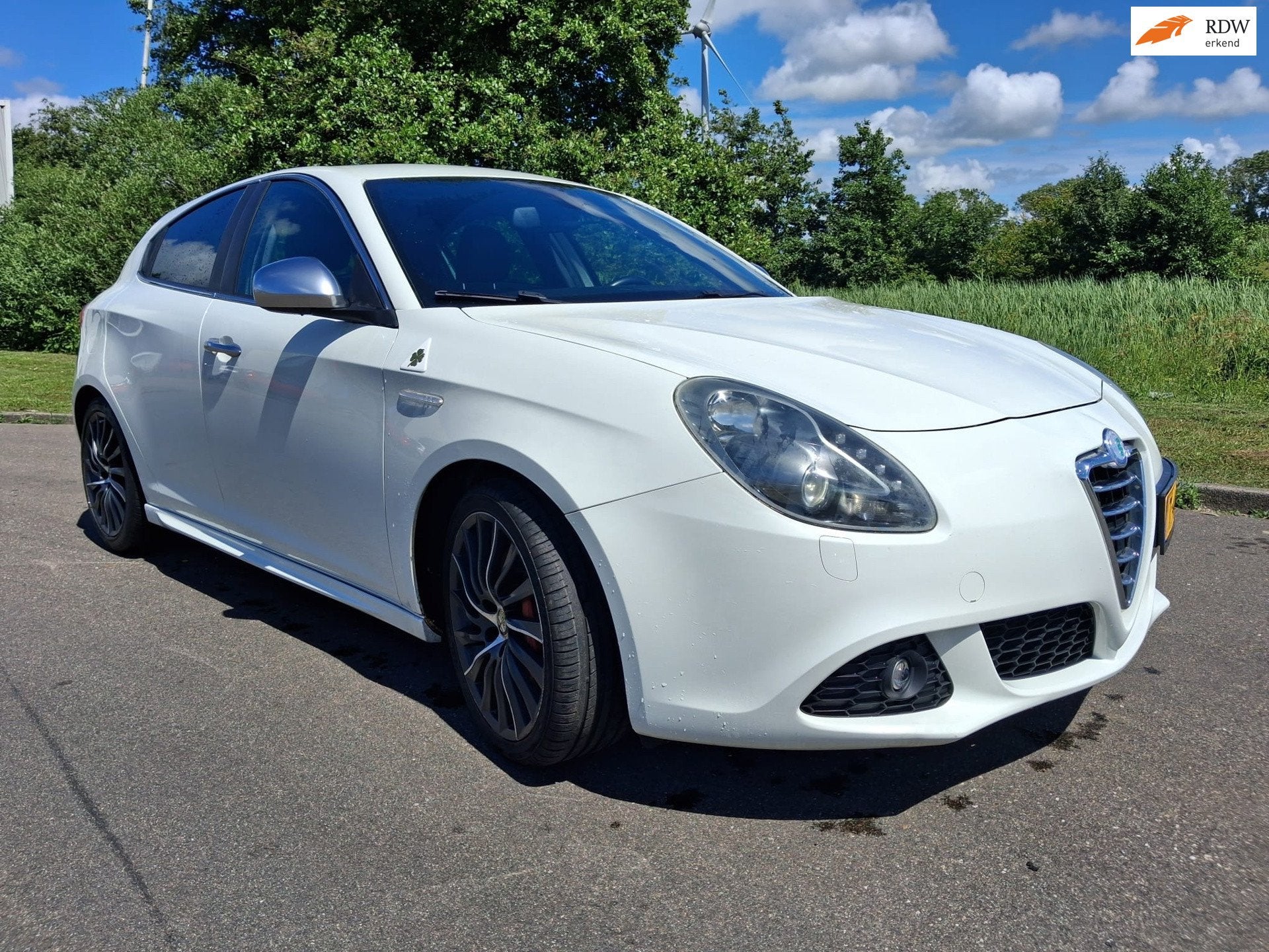 Alfa Romeo Giulietta 1.7 TBi Quadrifoglio Verde BJ 2011, Euro 5, Metallic lak, Gebruikt, 4 cilinders