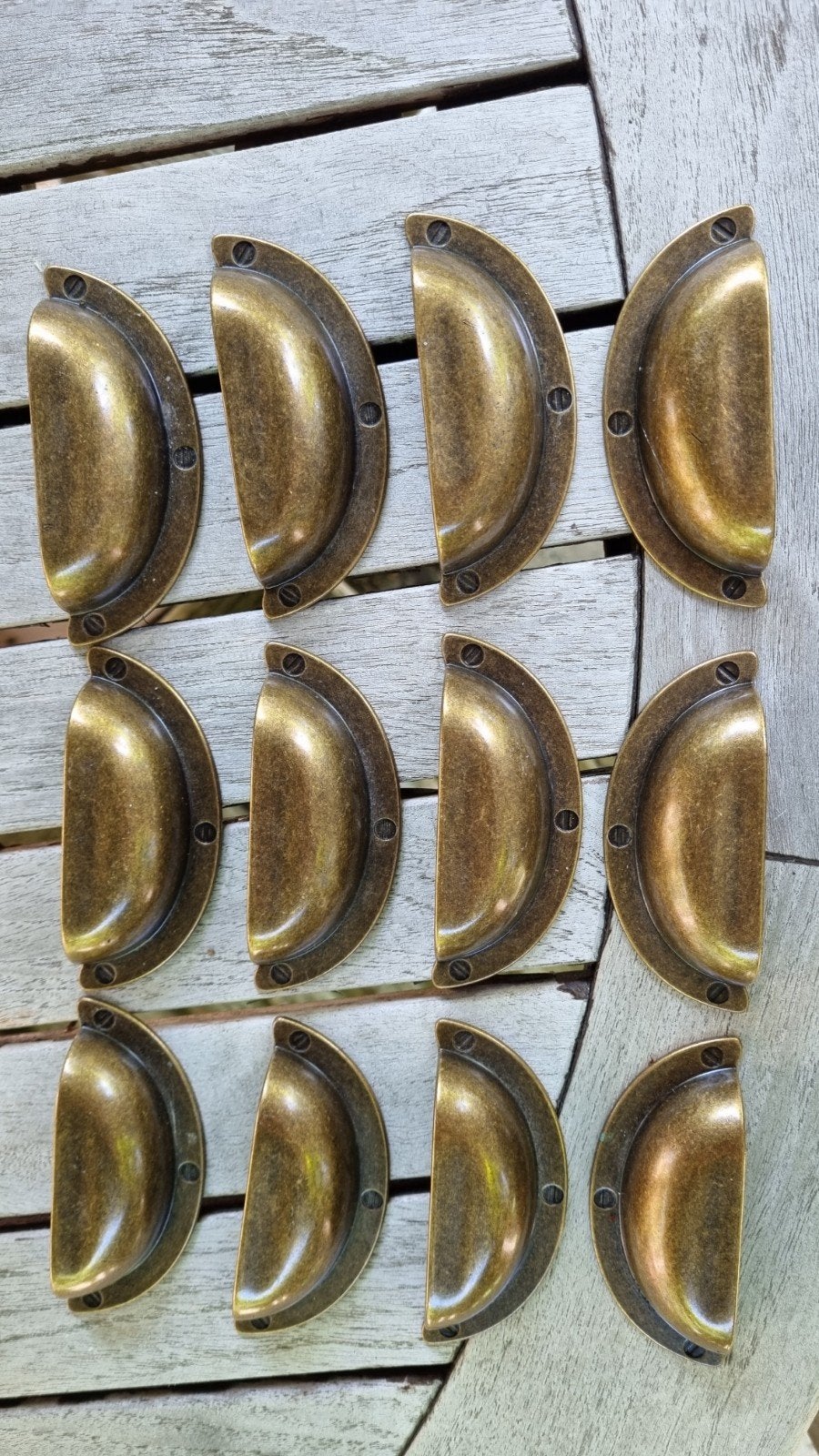 Antieke bronzen komgrepen voor lades en kasten (12 stuks), Ophalen, Nieuw, Minder dan 50 mm, Overige typen