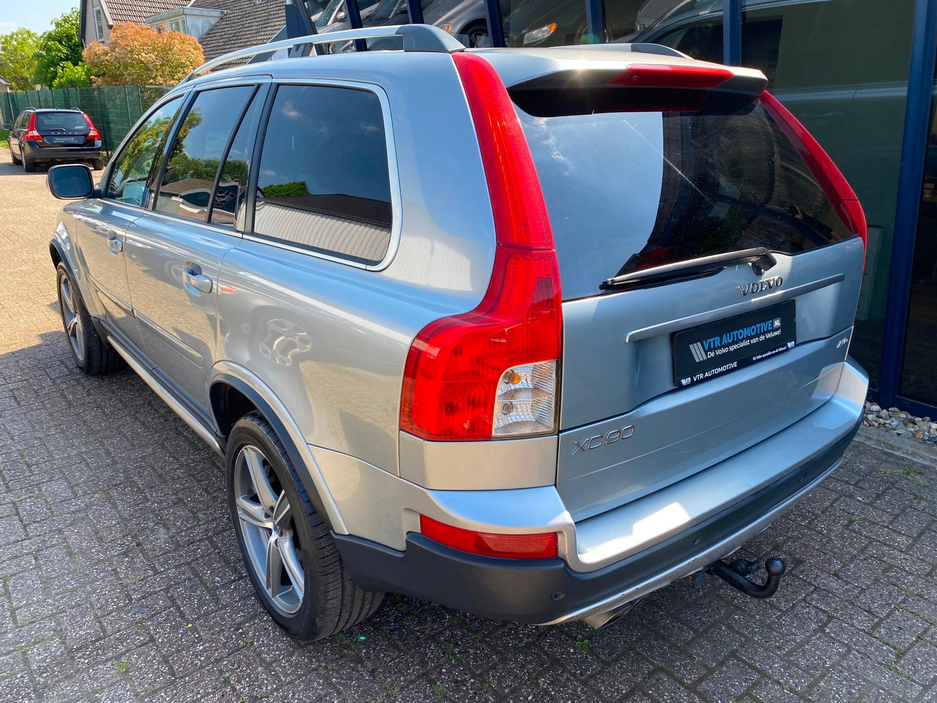 Volvo XC90 3.2 Sport Automaat LEER / NAVI / PDC, 238 pk, Gebruikt, Zwart, Bedrijf