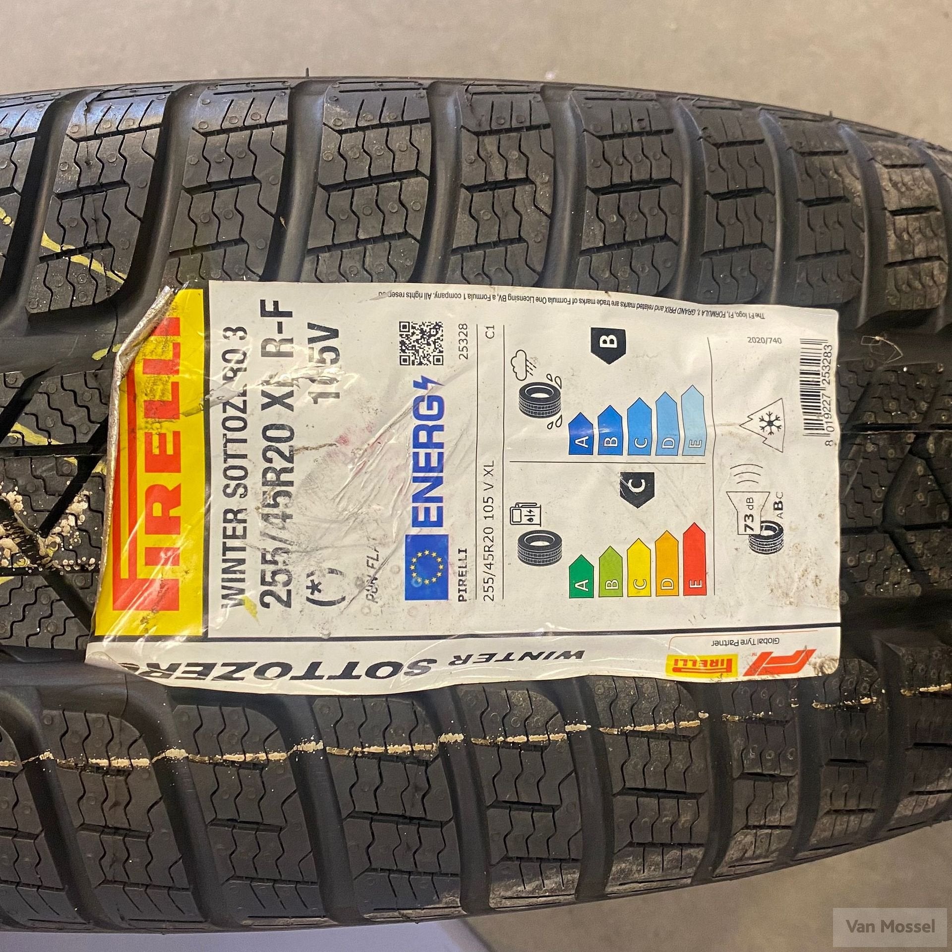 Pirelli Sottozero 3 255/45/R20 105V, Gebruikt, 255 mm, -, -