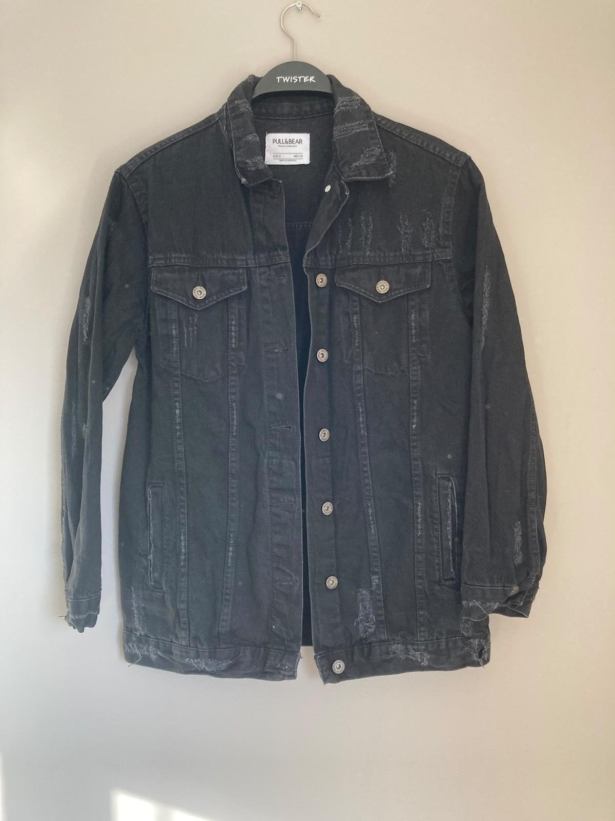 Pull&Bear spijkerjas zwart - Maat S, Pull&Bear, Zwart, Ophalen of Verzenden, Maat 36 (S)