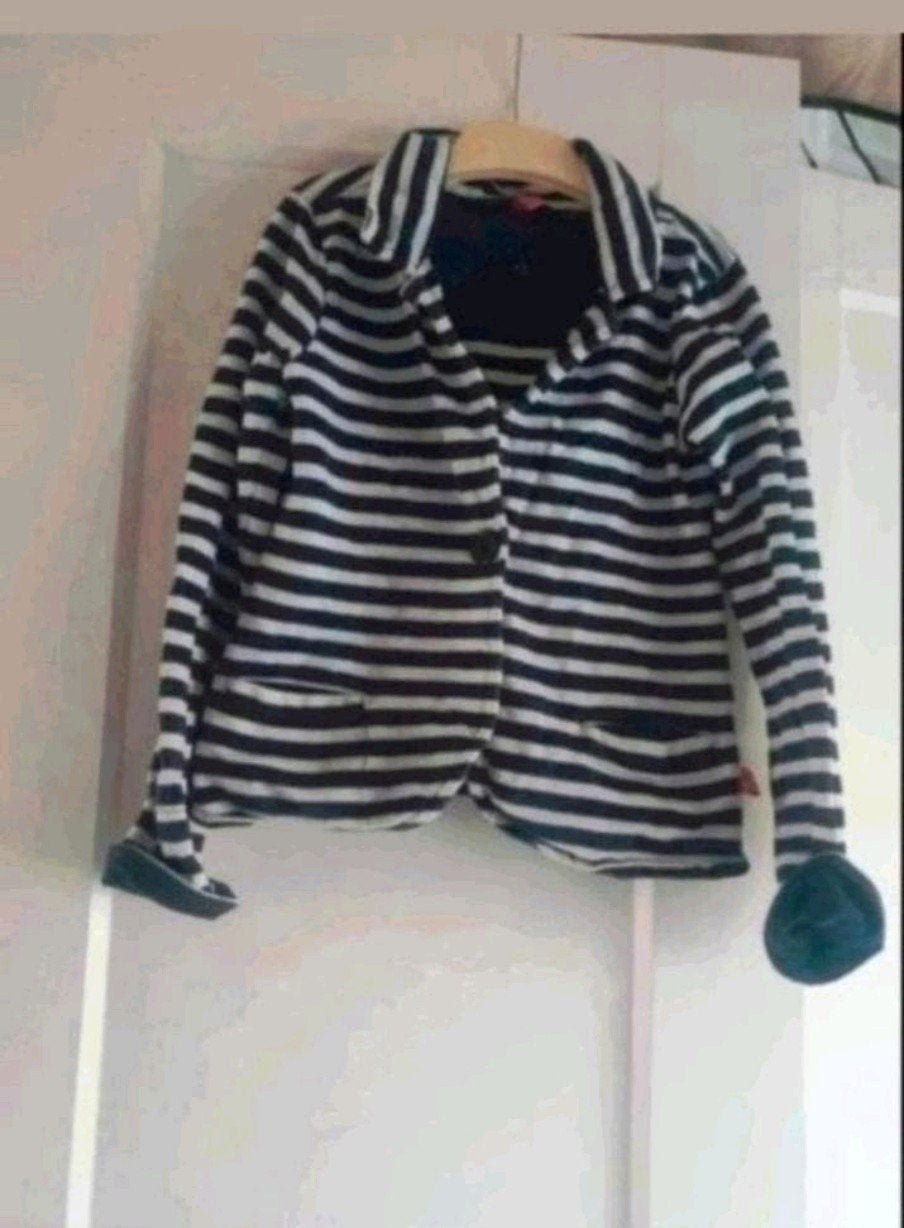 Mooi vest maat 116, Ophalen of Verzenden, Zo goed als nieuw, Meisje, Trui of Vest