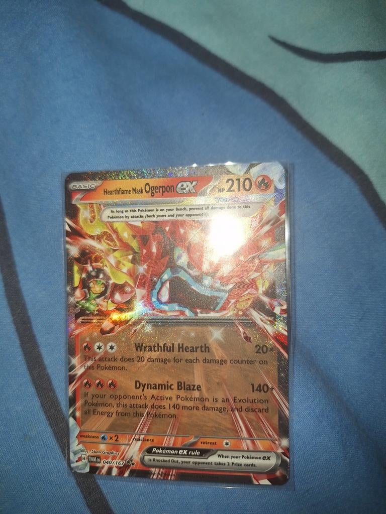 Hearthflame Mask Ogerpon ex Pokémon kaart, Ophalen of Verzenden, Zo goed als nieuw, Losse kaart, Foil