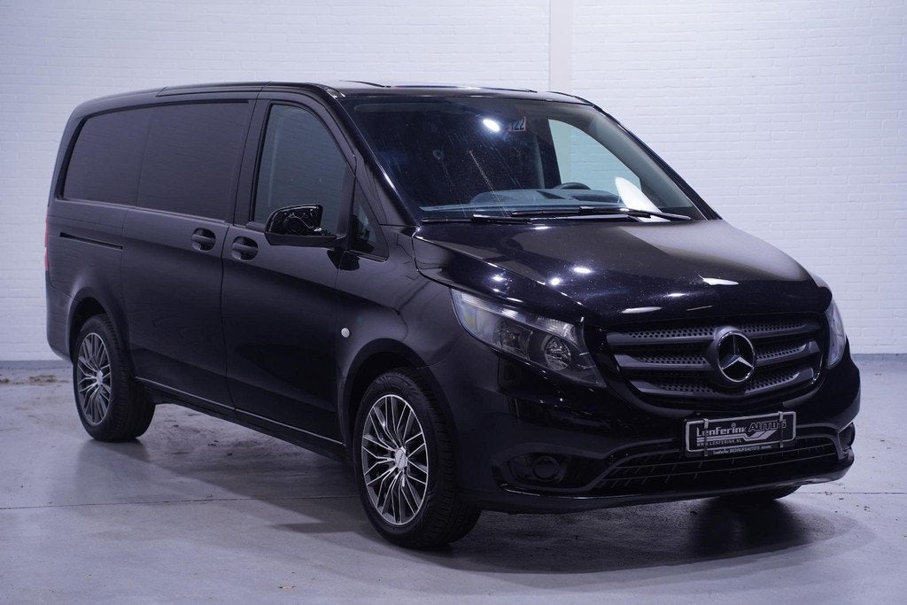 Mercedes-Benz Vito 114 CDI 136 pk Lang Airco ECC, APK 07-202, Auto's, Gebruikt, Zwart, 4 cilinders, Zwart