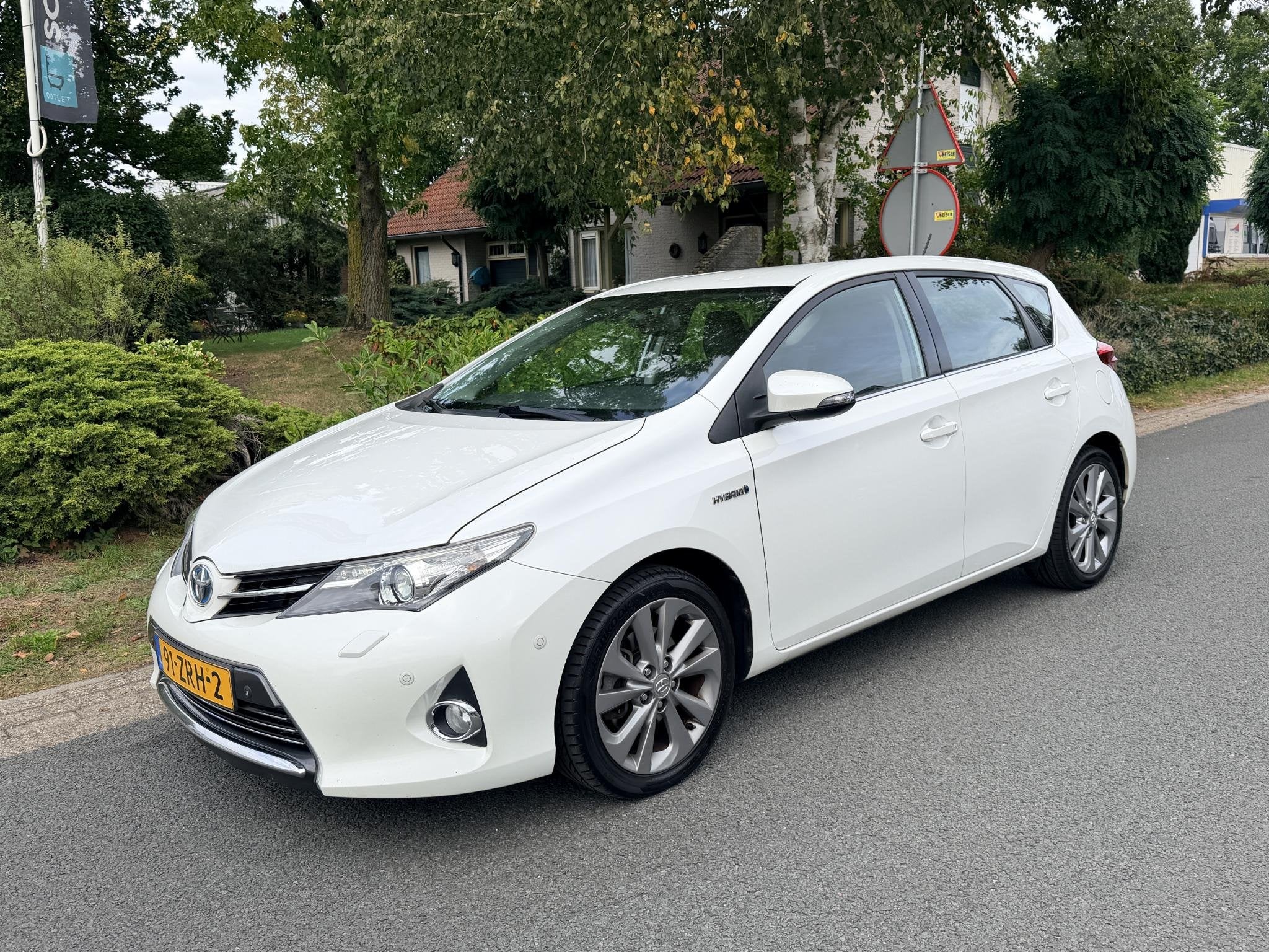 Toyota Auris 1.8 Hybrid Lease Pro•Leder•Navi, Euro 5, 136 pk, Gebruikt, 4 cilinders