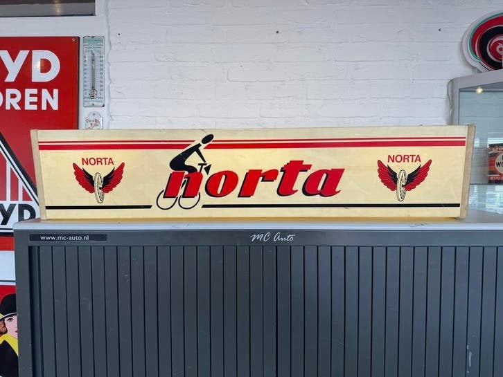 Vintage Norta Lichtbak Reclamebord, Verzamelen, Ophalen, Gebruikt, ., Lichtbak of (neon) lamp