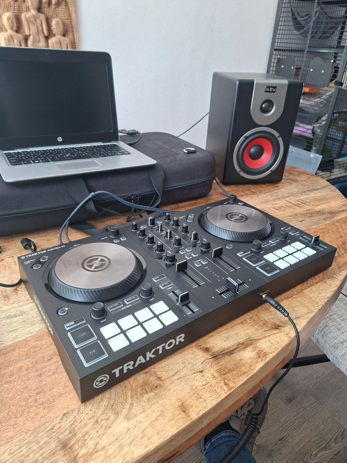 NI Traktor Kontrol S2 mk3 incl. Licentie Pro 3, Ophalen of Verzenden, Zo goed als nieuw, Dj-set, Overige merken