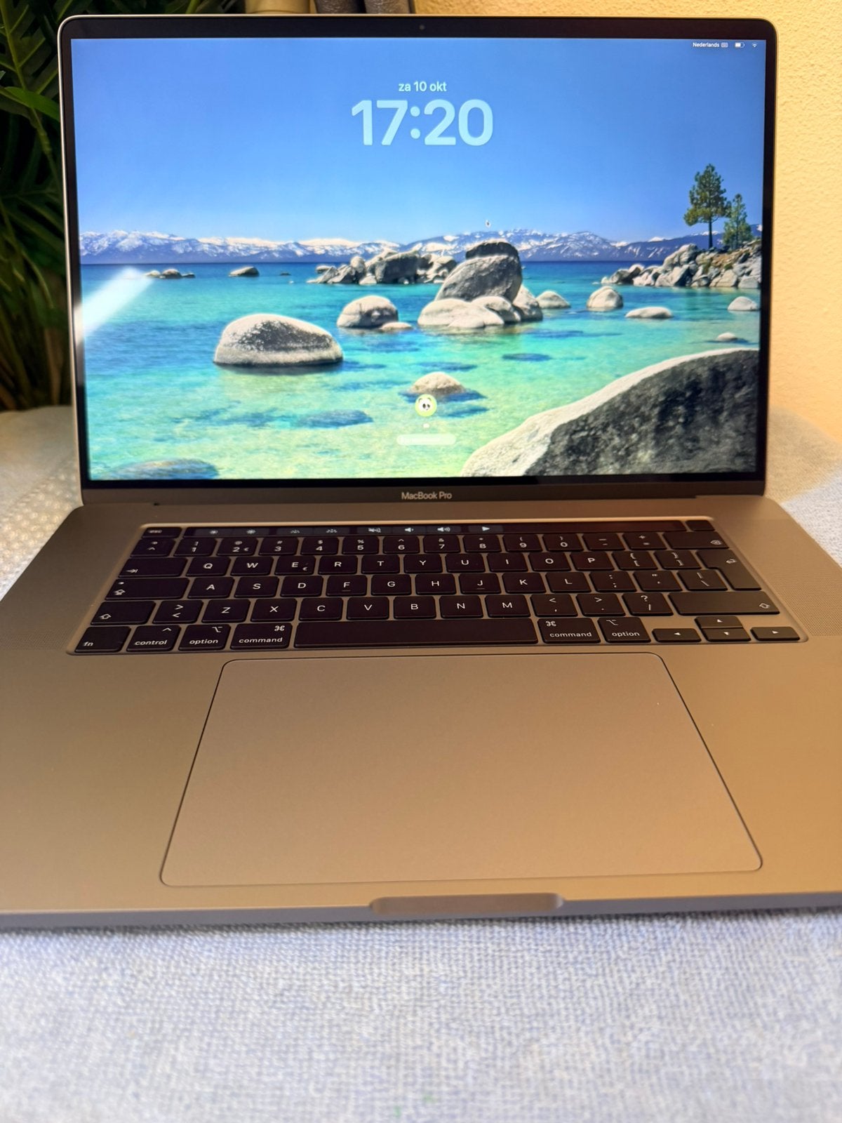 Macbook pro 16 inch 2019. i7. 16GB. 512GB nieuwstaat, Qwerty, 512 GB, Zo goed als nieuw, 16 inch