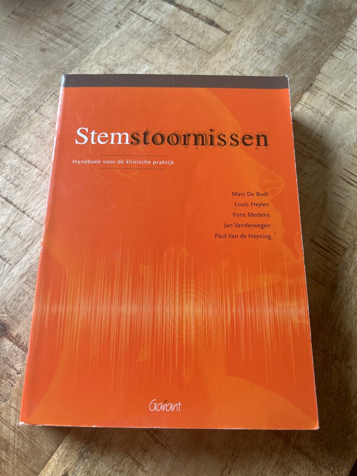 Stemstoornissen: Handboek voor de klinische praktijk, Ophalen of Verzenden, Beta, Zo goed als nieuw, HBO