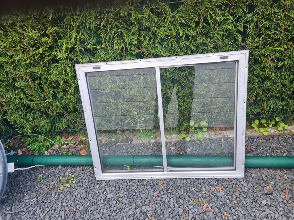 Diverse ramen en glasplaten te koop, Doe-het-zelf en Verbouw, Glas en Ramen, Ophalen, Gevelraam of Ruit, Gebruikt, 80 tot 120 cm