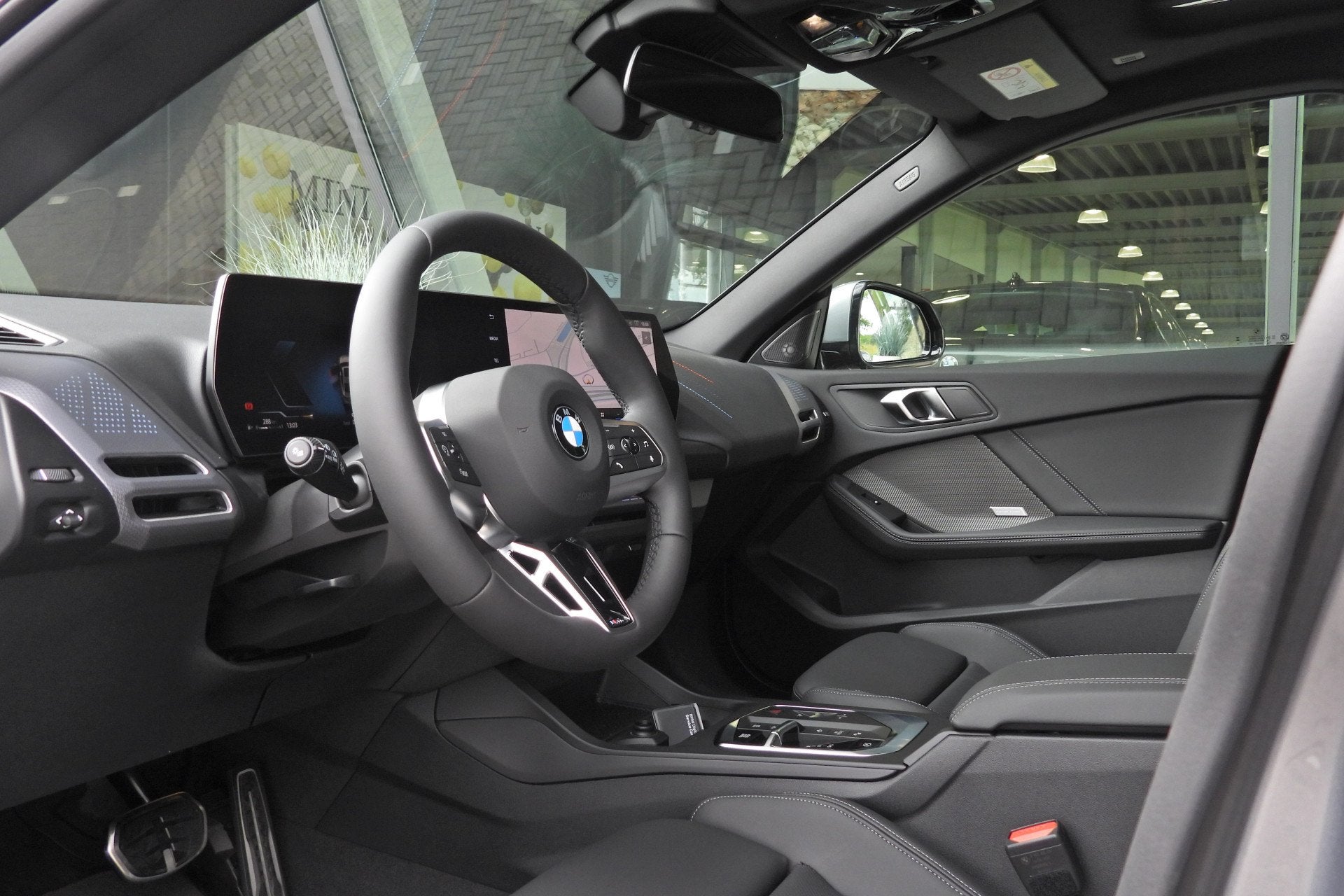 BMW 2 Serie Gran Coupé 220 M Sport Automaat / Panoramadak /, Auto's, Dealer onderhouden, Zwart, 156 pk, Automatische klimaatregeling