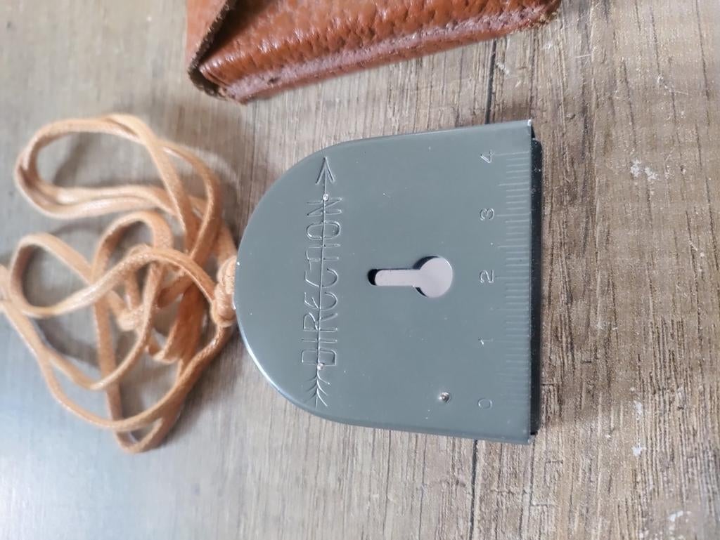 Vintage Original-Bézard kompas met leren etui, Antiek en Kunst, Ophalen of Verzenden