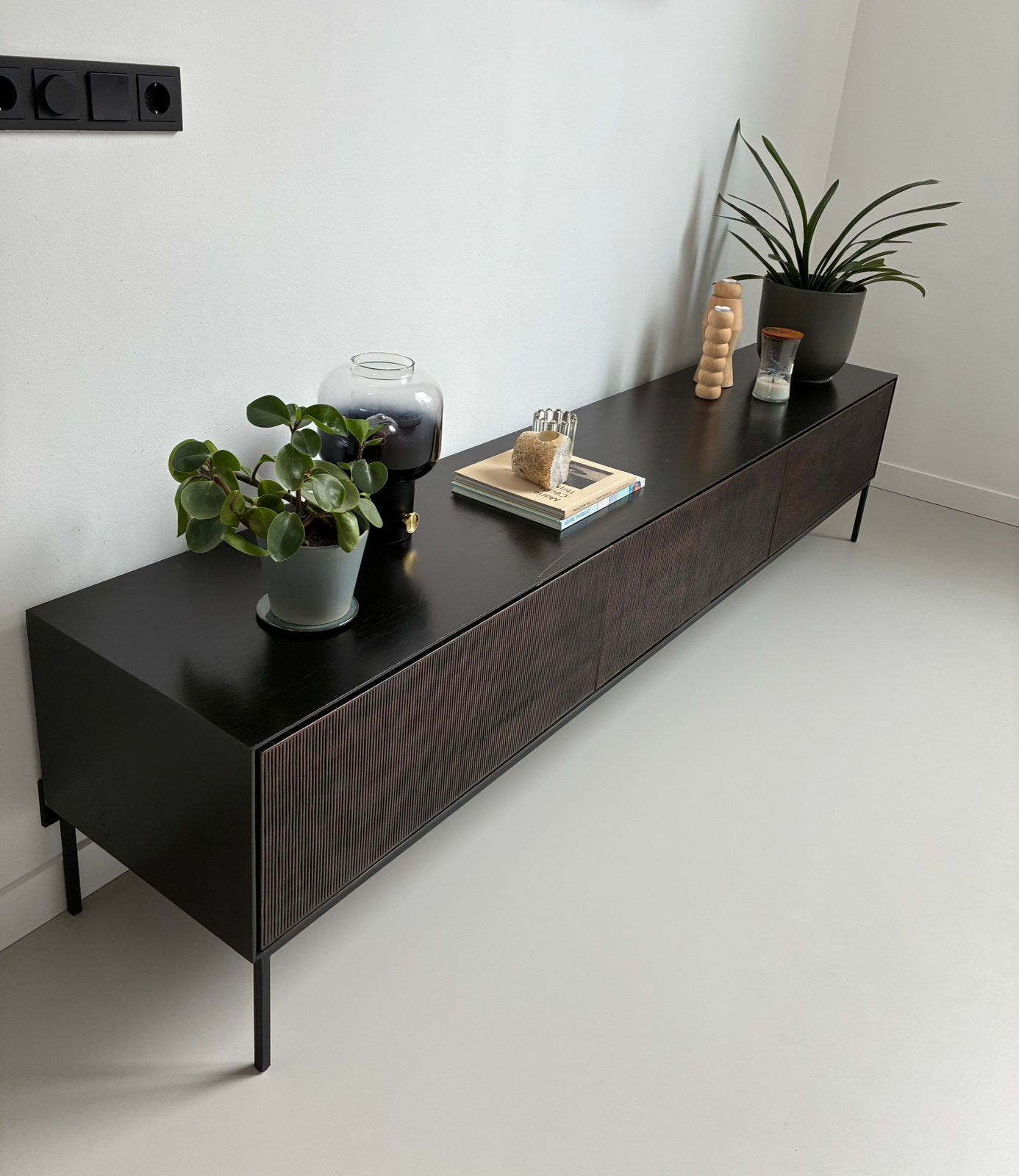 Ethnicraft dressoir, Ophalen, Teakhout, 200 cm of meer, Zo goed als nieuw