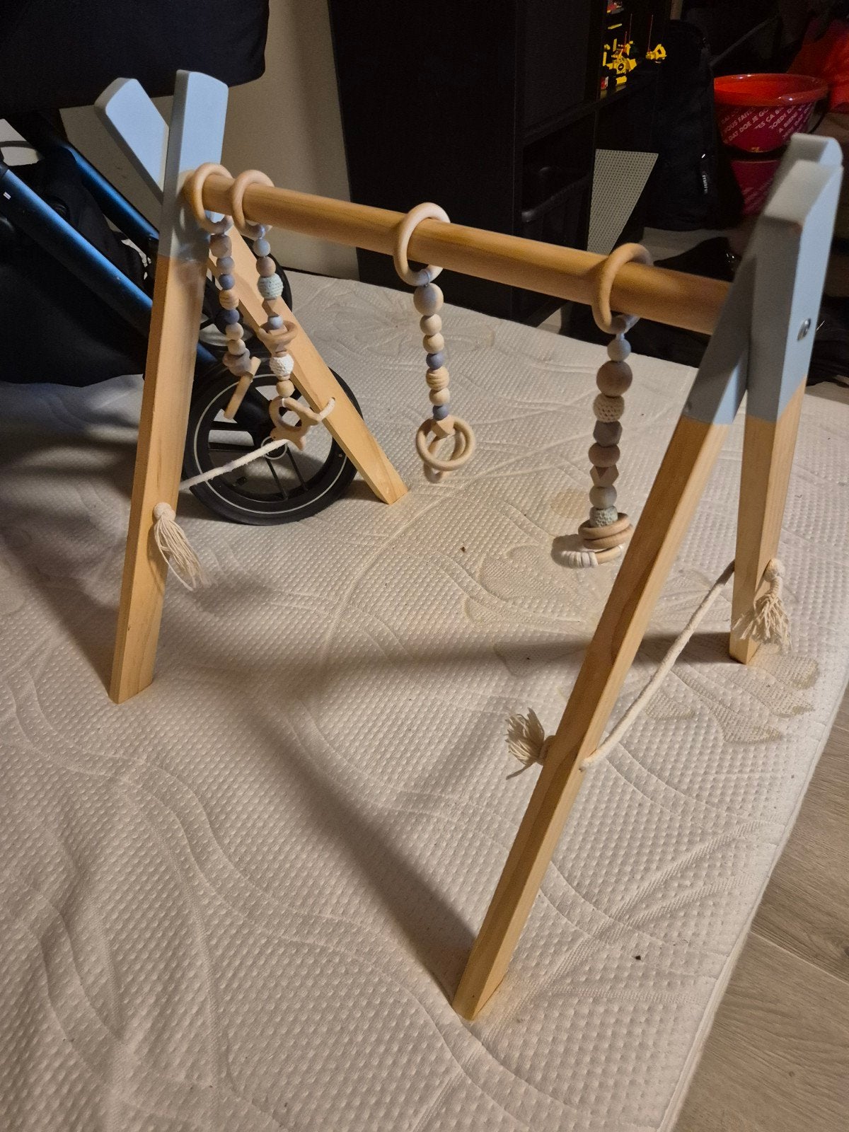 Houten babygym met speeltjes, Kinderen en Baby's, Ophalen, Zo goed als nieuw, Babygym