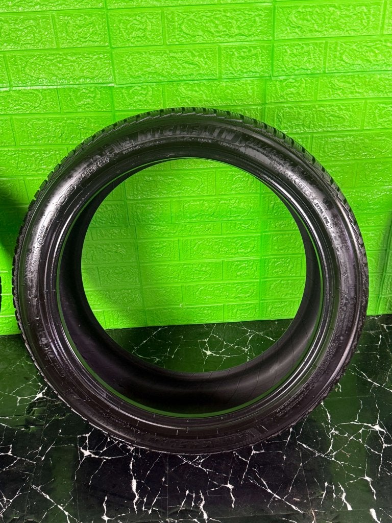 Michelin Pilot Alpin 5 SUV 255/40R21 winterbanden 9mm, Auto-onderdelen, Niet ingevuld, Gebruikt, 255 mm, Niet ingevuld